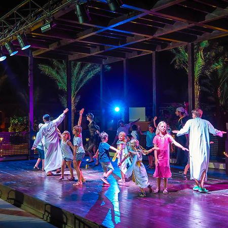 Jaz Makadi Oasis Club Hotel Bagian luar foto
