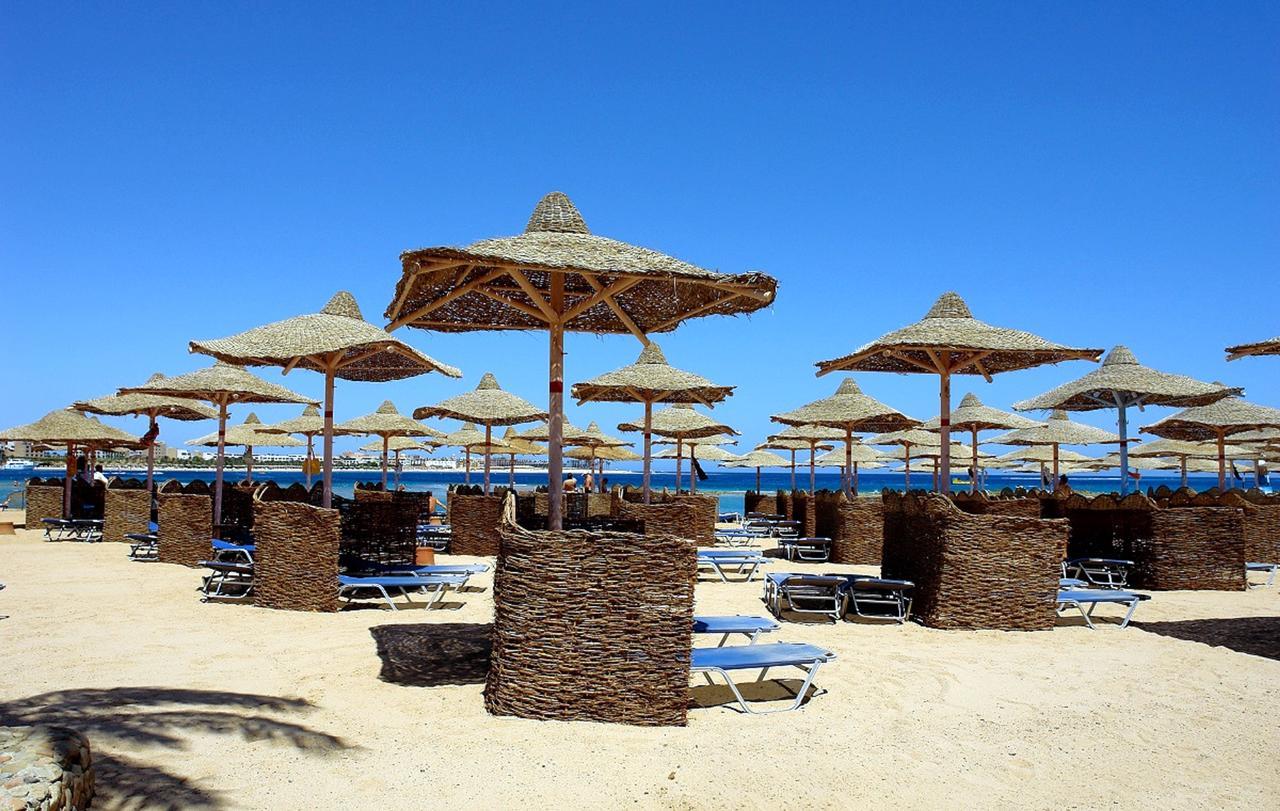 Jaz Makadi Oasis Club Hotel Bagian luar foto