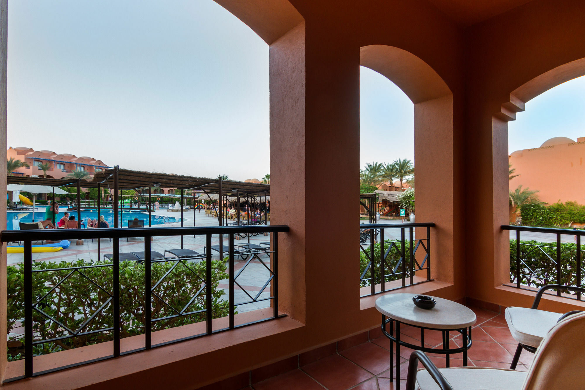 Jaz Makadi Oasis Club Hotel Bagian luar foto